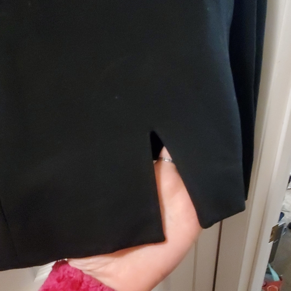 Like New Curiosity Killed The Cat fitted blazer - Picture 5 of 7